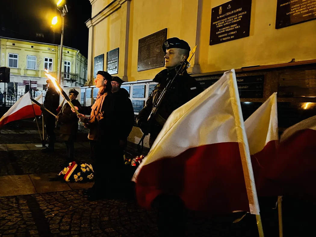 Pamięci poległych sieradzan podczas sowieckiego nalotu