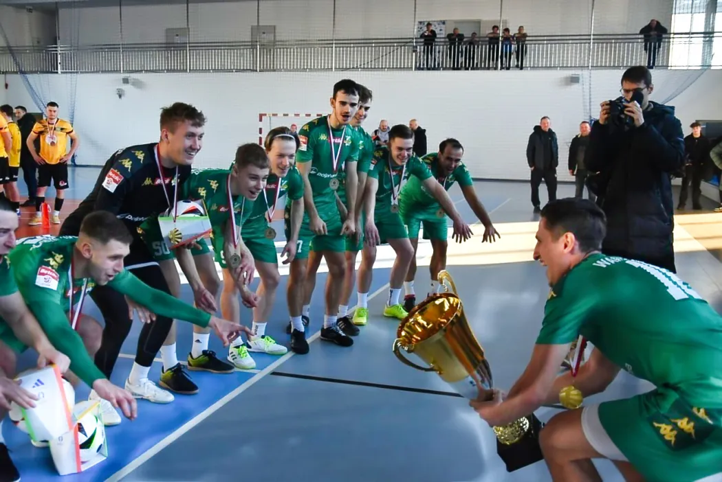 XXXII Halowe Mistrzostwa Ziemi Sieradzkiej w Piłce Nożnej