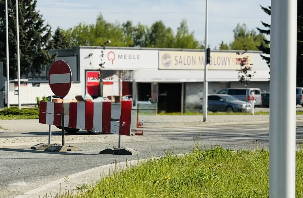 Zmiany w organizacji ruchu na ul. Jana Pawła II w Sieradzu