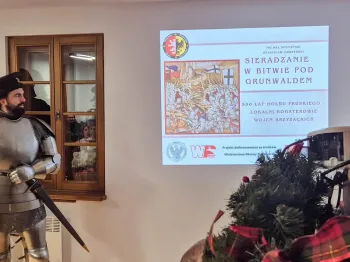 pierwsze wydarzenia w dworku modrzewiowym (6)