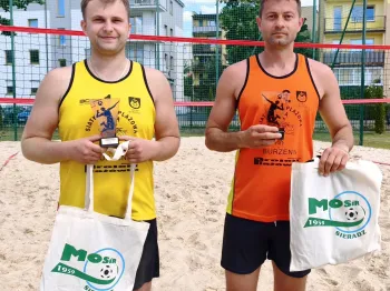 siatkówka plażowa na sp10 (3)