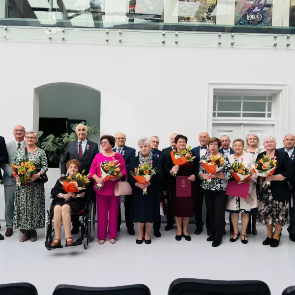 Pół wieku pełne miłości i szacunku. Wyjątkowy jubileusz 50-lecia pożycia małżeńskiego w Sieradzu