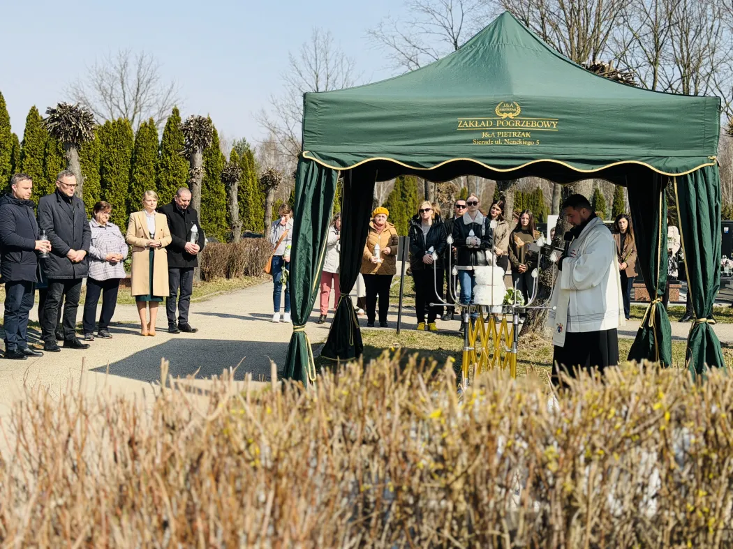 Pochówek dzieci nienarodzonych na cmentarzu komunalnym w Sieradzu