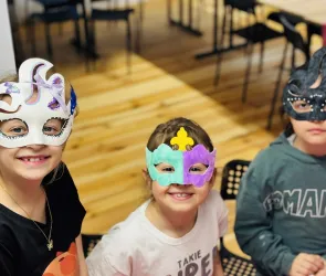 Zimowa energia i kreatywność – Ferie w Dworku 2026