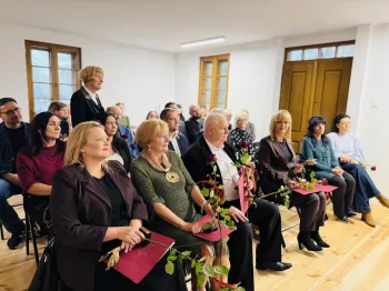 pierwsze wydarzenia w dworku modrzewiowym (2)